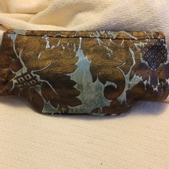 Mere handcrafted leather and velvet inlay clutch. Rare - Picture 2 of 11
